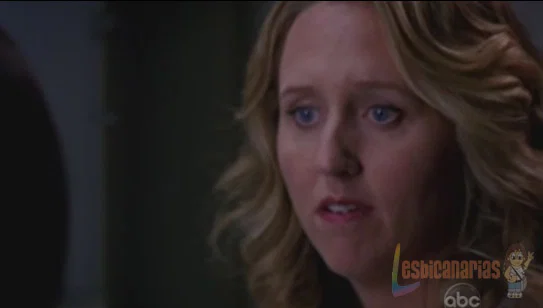 callica5x05-5 Erika Hahn triste