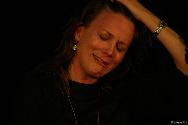 jenniferbeals-y-laurel-holloman-l5-003 jenniferbeals-y-laurel-holloman-l5-003