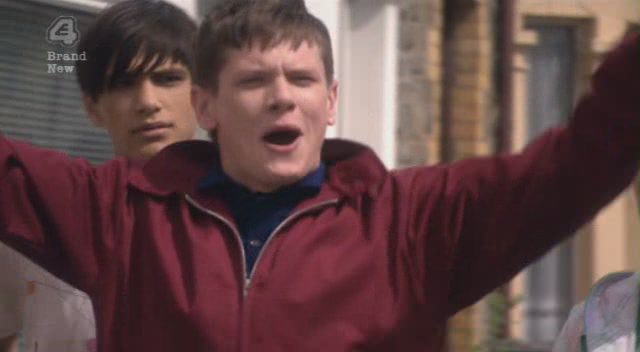 Skins Resumen de Episodio 3&times;02 &ldquo;Naomily&rdquo;