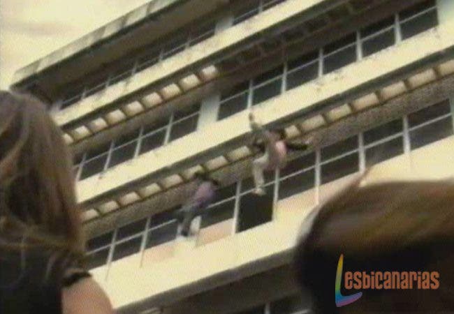 maca-y-esther-17x13-09 maca-y-esther-17x13-09