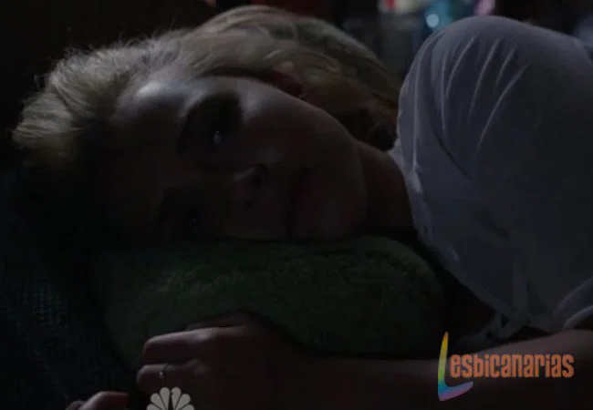 Claire y Gretchen 4x09-05 Claire y Gretchen 4x09-05