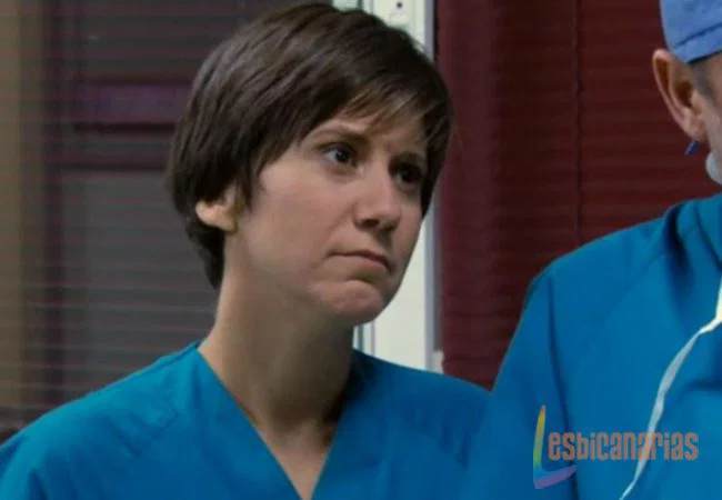 MacayEsther18x06-05 MacayEsther18x06-05