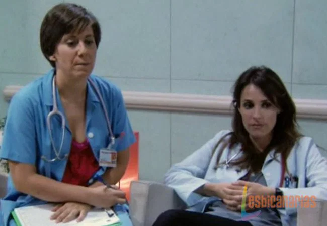 MacayEsther18x06-09 MacayEsther18x06-09