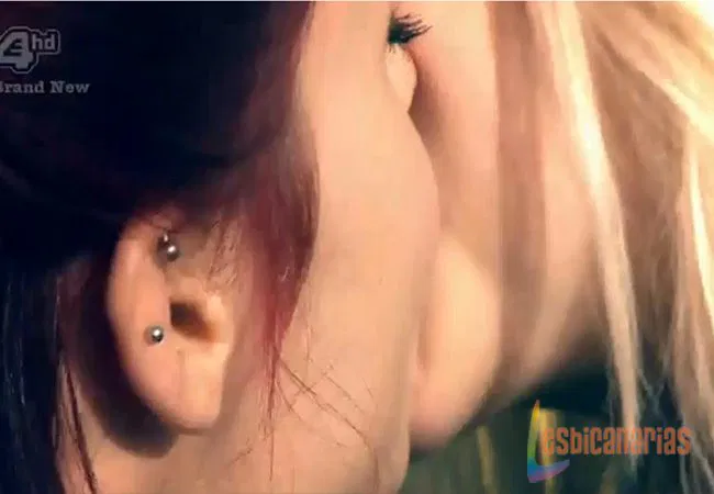 Naomy y Emily Skins cuarta temporada