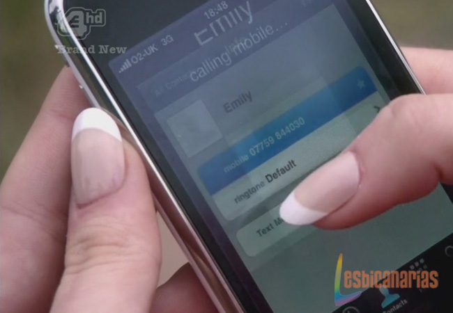 Naomily4x04-02 Naomy y Emily Skins