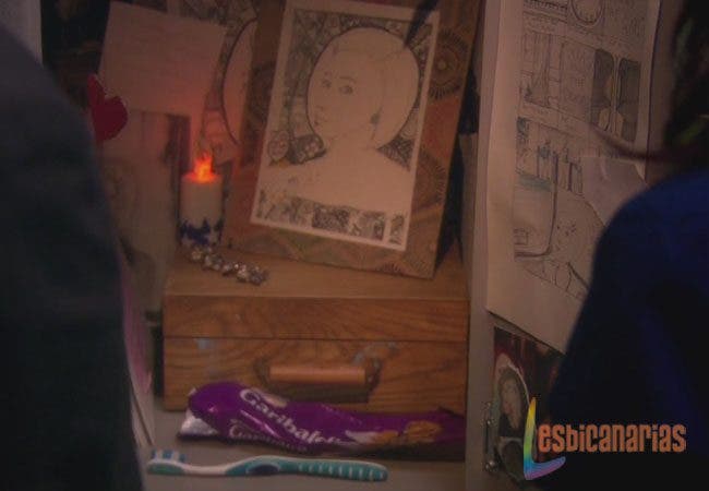 Skins4x02-09 Emily y Naomi Skins