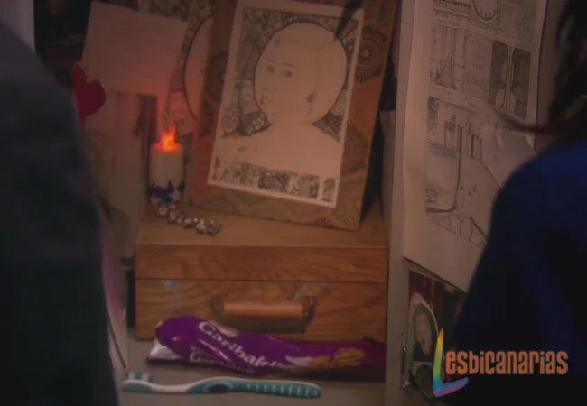 Skins4x02-09 Emily y Naomi Skins