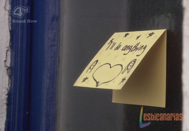 Skins4x02-19 Emily y Naomi Skins