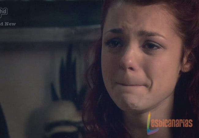 Skins4x08-18 Emily Skins