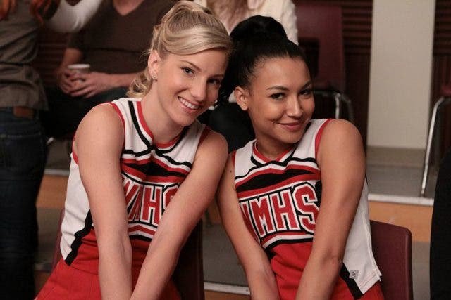 Brittany y Santana Glee