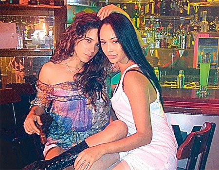 Maya Zapata y Vanessa Terkes 2