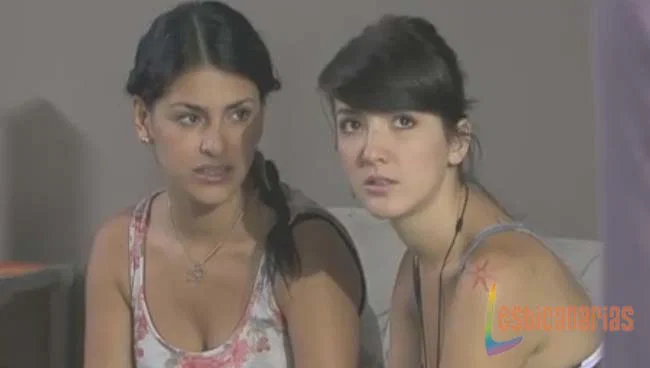 Las Aparicio 1x11-02 Julia y Mariana