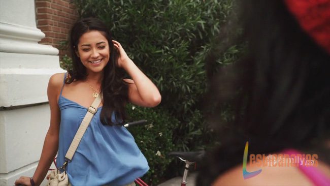 PrettyLittleLiars 1x03-03