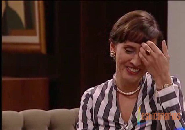 Amar en Tiempos Revueltos 1x15-02