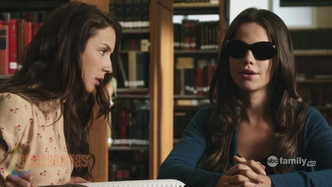 Pretty Little Liars 1x08-6