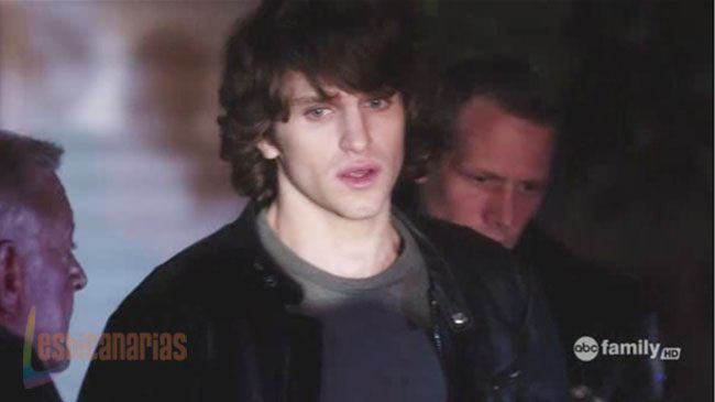 Pretty Little Liars 1x11-07