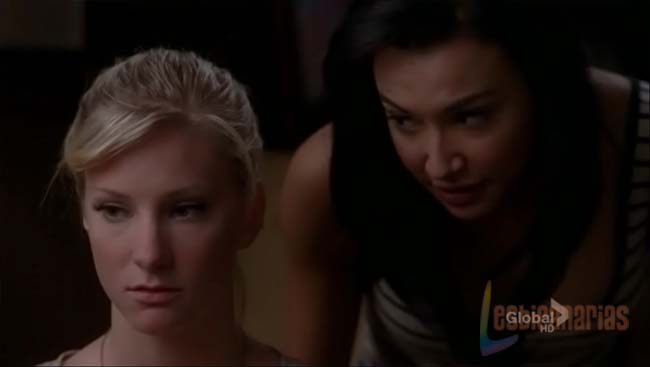 Santana es lesbiana dicen los escritores de Glee