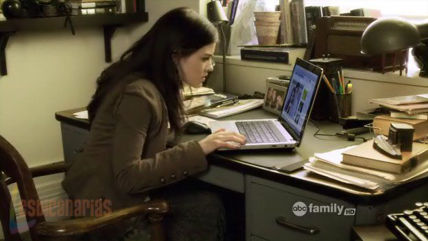 Pretty Little Liars 1x21-04