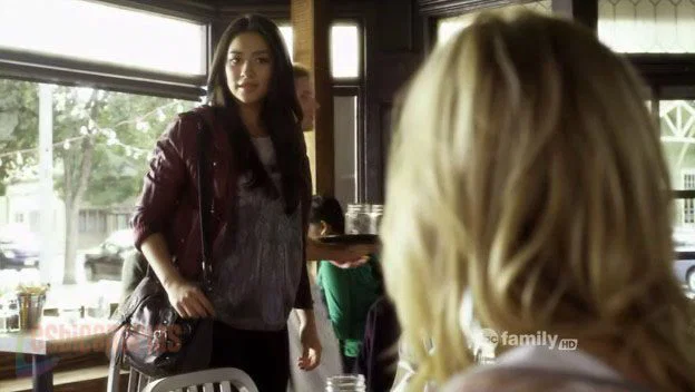 Pretty Little Liars 1x21-07