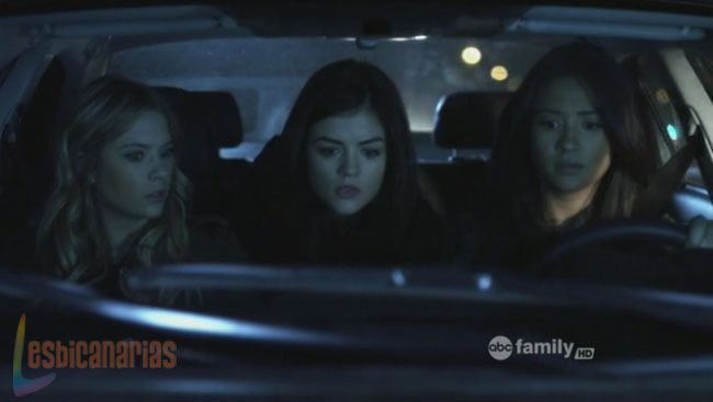 Pretty Little Liars 1x22-10