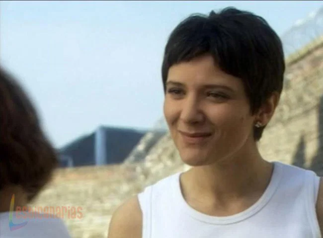Bad Girls 1x06-01