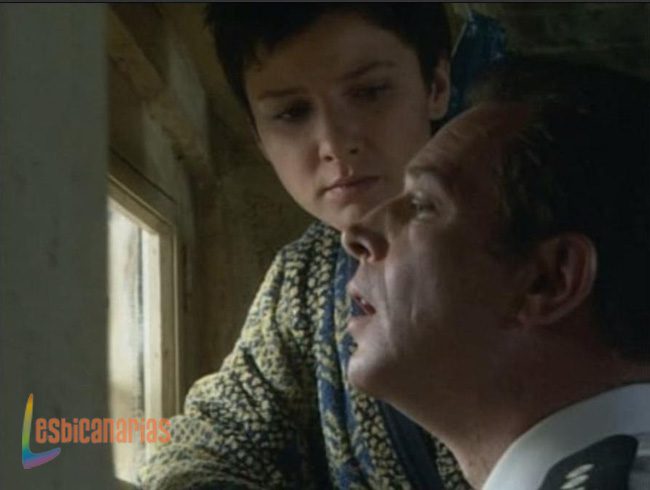 Bad Girls Resumen de Episodio Retro 1&times;08 &laquo;Desmoron&aacute;ndose&raquo;