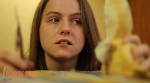 Out with Dad lanza el trailer de su segunda temporada