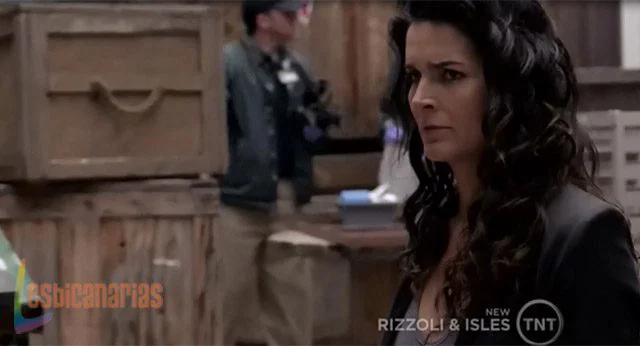 Rizzoli & Isles 2x03-04