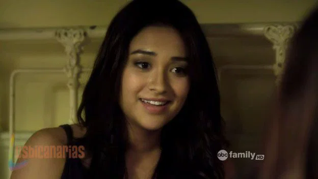 Pretty Little Liars 2x04-06
