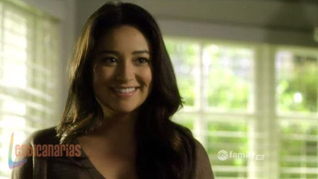 Pretty Little Liars 2x07-03