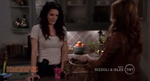 Rizzoli & Isles 2x07-06