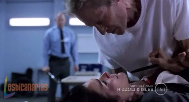 Rizzoli & Isles 2x10-05