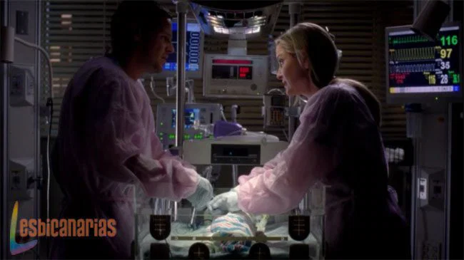 Callie y Arizona 8x10-01