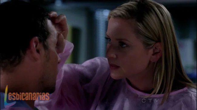 Callie y Arizona 8x10-04