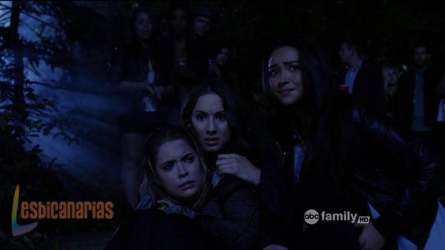 Pretty Little Liars 2x15-07