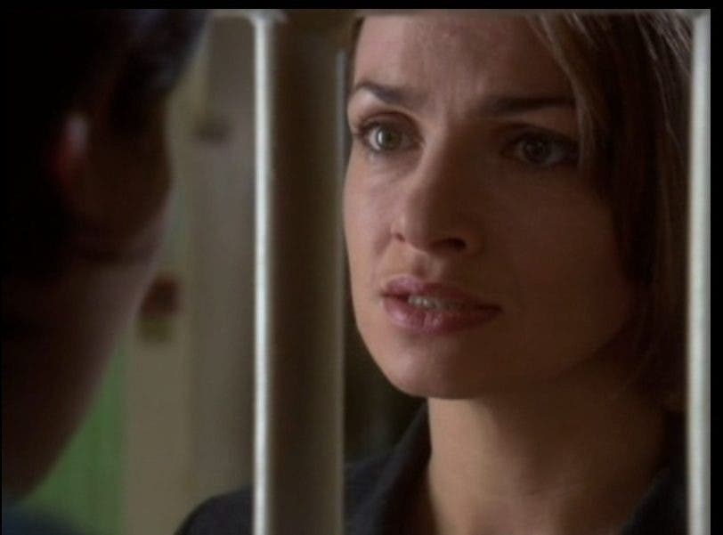 2x01 helen en lucha interna