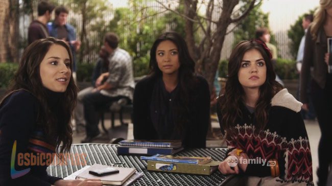 Pretty Little Liars 2x18-03
