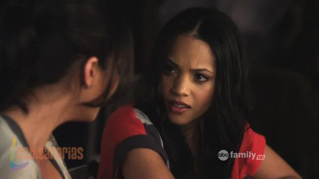 Pretty Little Liars 2x18-13