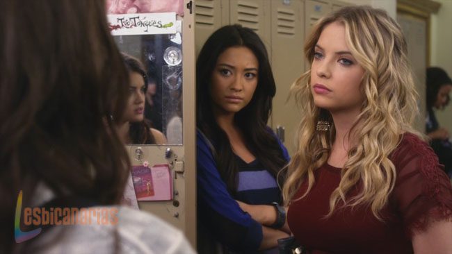 Pretty Little Liars 2x19-03