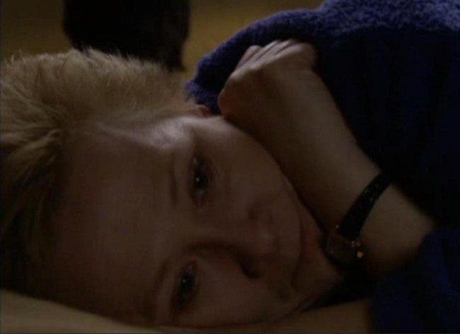 BG 2x06 Barbara arrebujada en cama