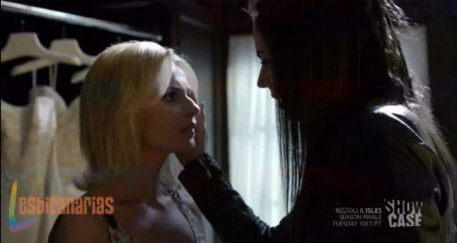 Lost Girl 2x18-05