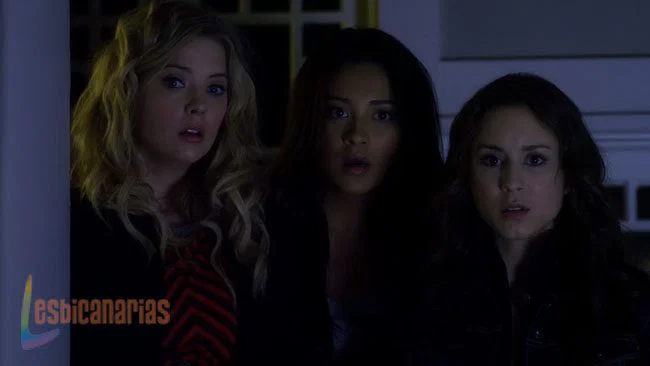 Pretty Little Liars 2x24-08