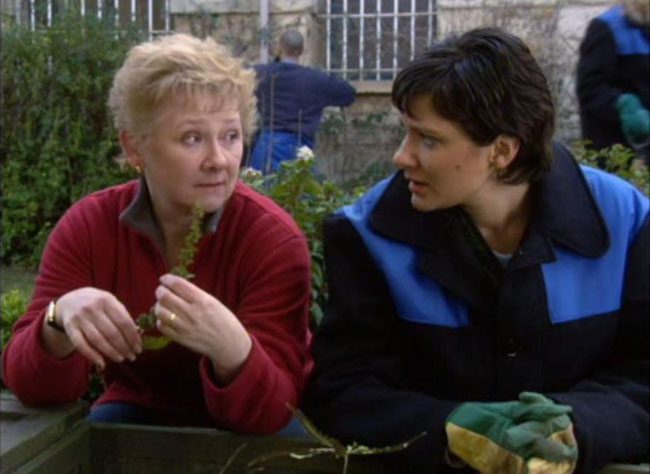 Bad Girls Resumen de Episodio Retro 2&times;08 &laquo;Nenas tras los barrotes&raquo;