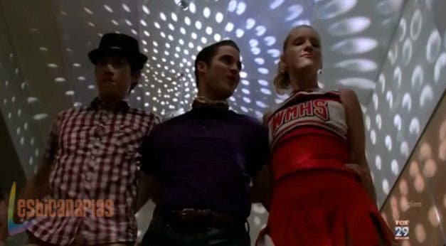 Brittany y Santana resumen de episodio 3×16 Glee