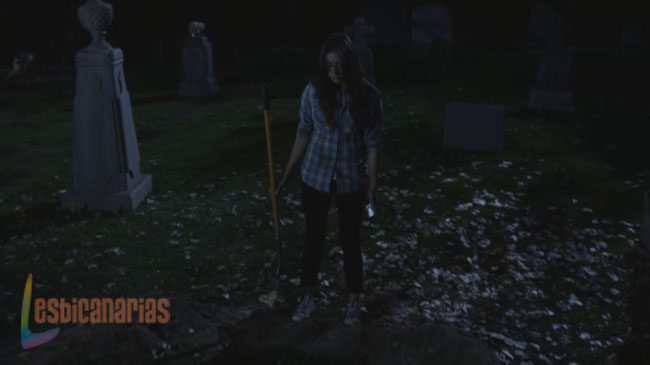 Pretty Little Liars 3x01-02