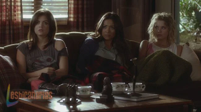 Pretty Little Liars 3x01-04