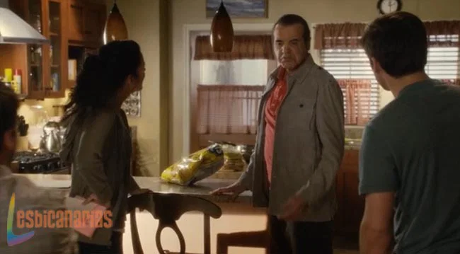 Rizzoli & Isles 3x02-02
