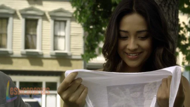 Pretty Little Liars 3x04-04