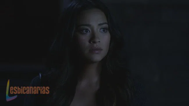 Pretty Little Liars 3x05-01