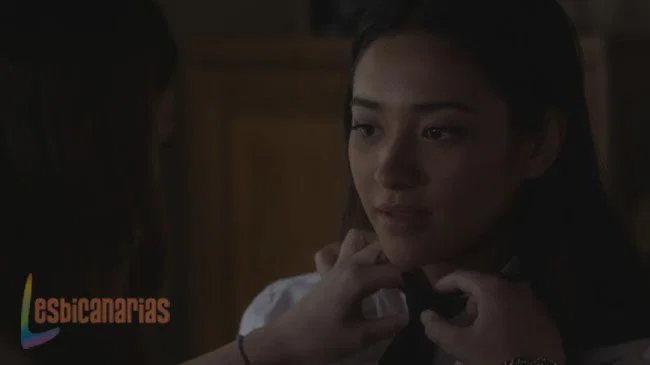 Pretty Little Liars 3x05-04